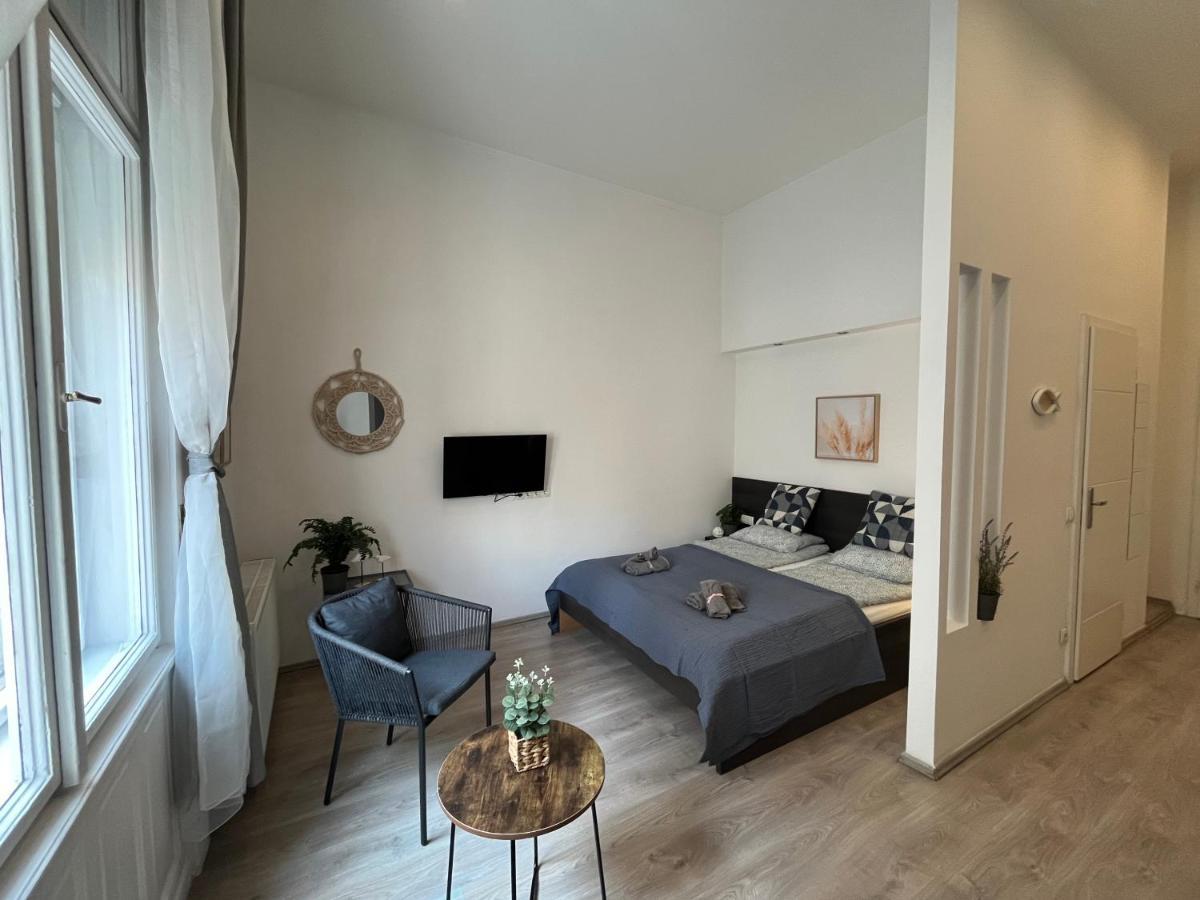 D58 Delux Apartments In The City Center Budapest Kültér fotó